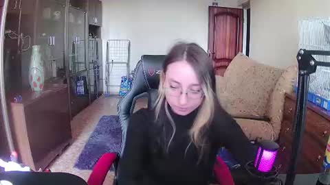 luna_nectar online show from September 1, 12:50 pm