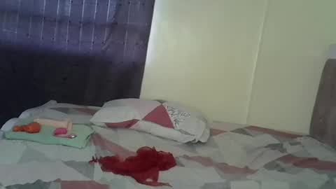 luna_peachy online show from August 14, 1:59 pm