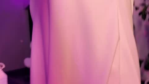 luna_raee online show from August 2, 6:26 pm