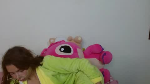 luna_rios69 online show from June 3, 6:06 am