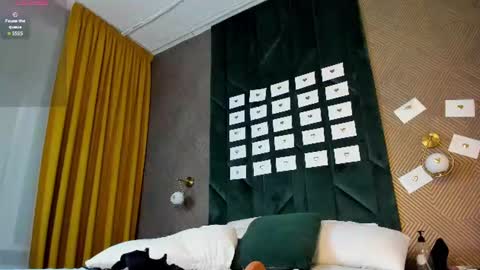 luna_sinn online show from August 7, 12:16 pm