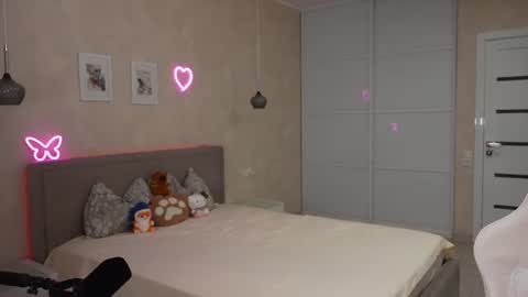 Sweet Luna online show from August 14, 7:39 pm