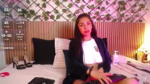 lunaaa_07 online show from May 30, 6:49 am