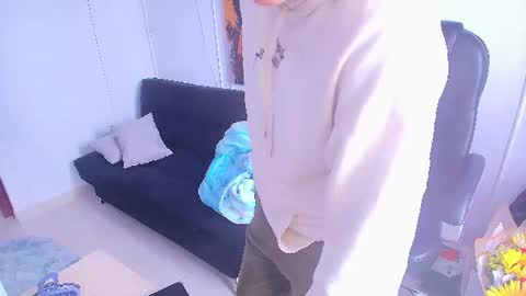 lunaasweet_1 online show from August 15, 3:38 pm