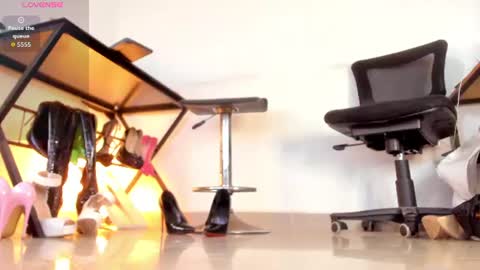  Luna Velez   online show from July 29, 3:52 pm