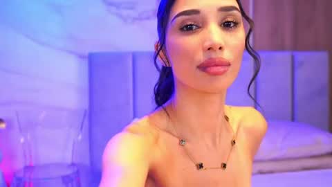 LunaBlis online show from July 26, 8:03 pm