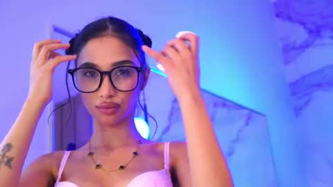 LunaBlis online show from July 28, 10:10 am