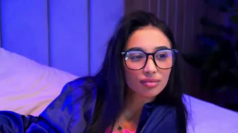 LunaBlis online show from July 30, 1:57 am