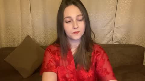 lunafeather online show from March 30, 6:37 pm