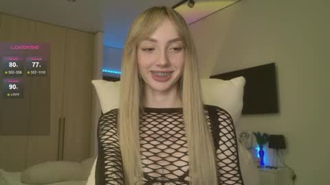 Luna online show from April 17, 1:56 am