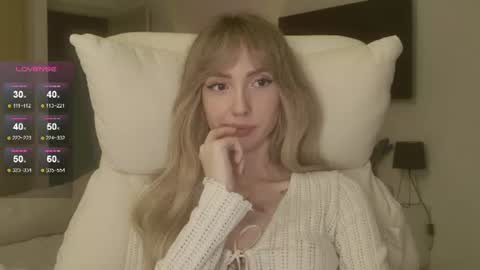 Luna online show from July 9, 11:10 pm