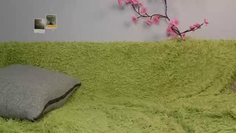 lunaire_cute online show from August 14, 9:57 am