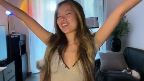 Luna online show from August 24, 9:49 am