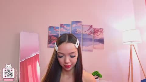 Lina online show from August 10, 2:40 pm