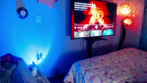 Julieth  online show from July 27, 2:11 pm