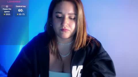 Julieth  online show from August 13, 4:37 am