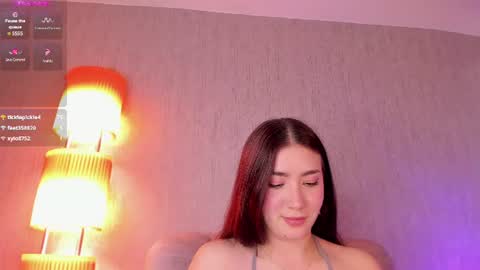 lunar_leen online show from August 9, 4:08 pm