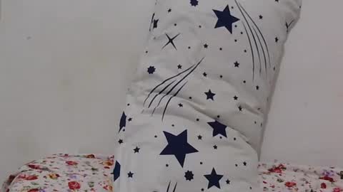 lunargoddess45 online show from August 13, 11:46 am
