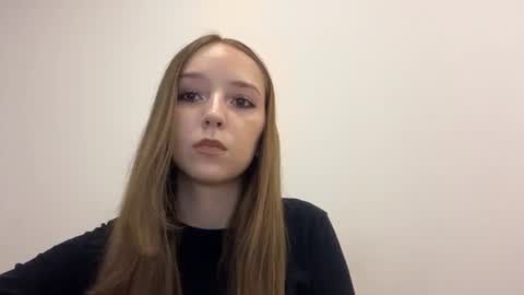 lunarleya online show from July 28, 8:26 pm