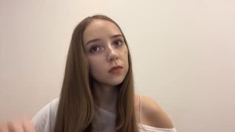 lunarleya online show from August 1, 6:58 pm