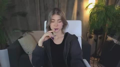Luna online show from August 11, 10:45 pm