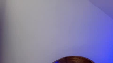 Luna   online show from July 22, 6:21 pm