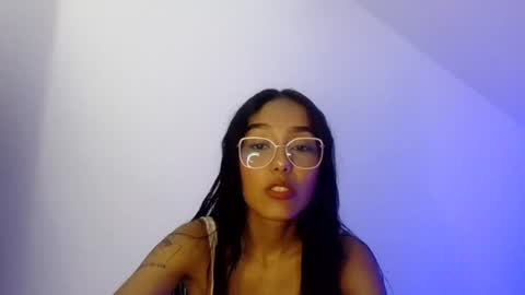 Luna   online show from July 23, 3:20 am