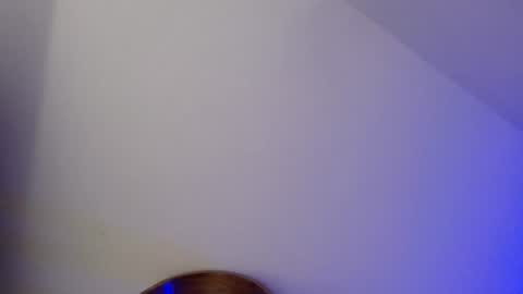 Luna   online show from July 23, 5:32 am