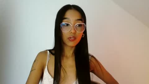 Luna   online show from August 2, 6:31 am