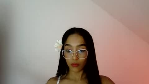Luna   online show from August 5, 6:11 am