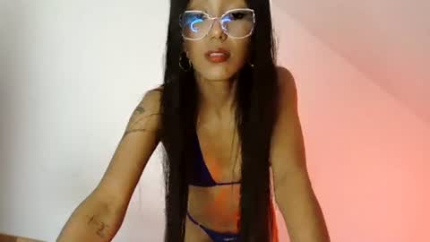 Luna   online show from August 8, 9:20 am