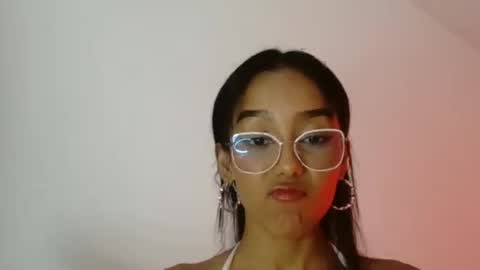 Luna   online show from August 8, 12:38 pm