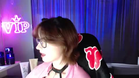 LunaXcherry online show from July 27, 4:56 pm