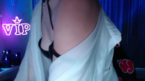 LunaXcherry online show from July 29, 6:04 pm