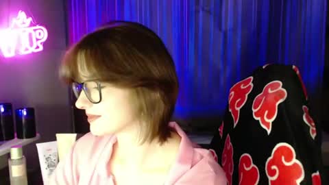 LunaXcherry online show from August 11, 7:27 pm