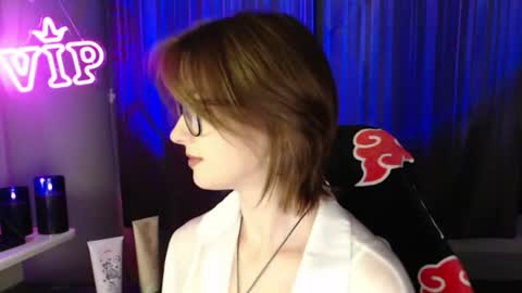 LunaXcherry online show from August 15, 8:24 pm