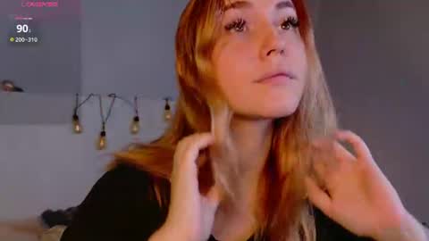Alena online show from August 2, 3:35 am