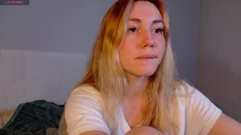 Alena online show from August 12, 2:14 am