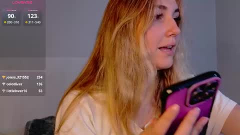 Alena online show from August 12, 8:49 am
