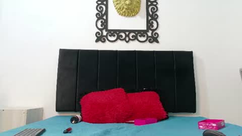 lunaydream online show from August 10, 6:31 pm