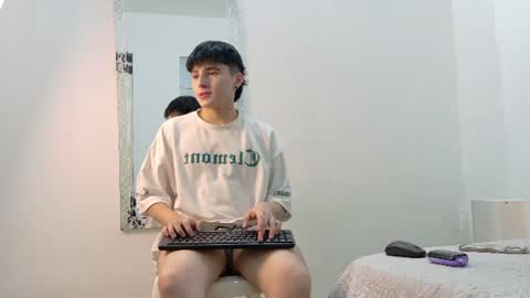 lunaydream online show from August 15, 1:04 pm