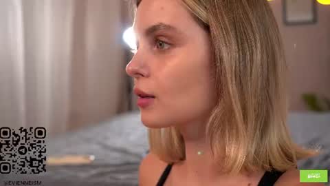 Evi online show from August 8, 11:32 am