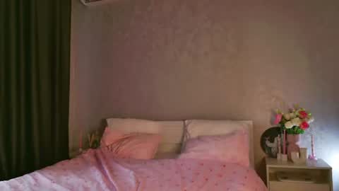 Luna online show from July 23, 2:41 pm