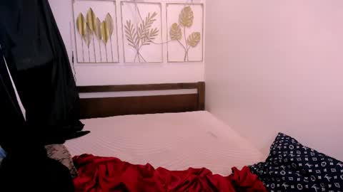luningning_parker online show from June 24, 8:55 pm