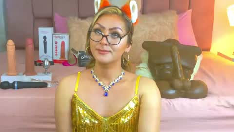 lunitadiva online show from August 13, 6:22 pm