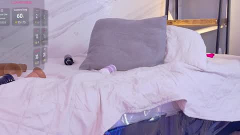lunna_boobs20 online show from August 8, 5:13 pm