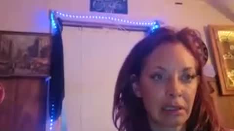 lunna_naughty online show from August 2, 3:24 am