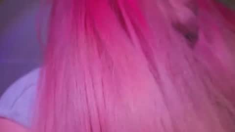 lunoria online show from August 13, 9:51 pm