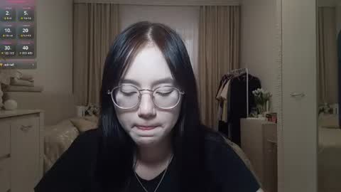 Roxie online show from August 10, 4:19 pm
