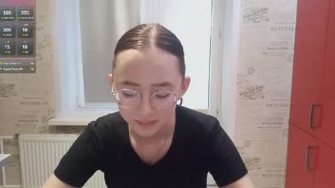 Roxie online show from August 13, 3:59 pm